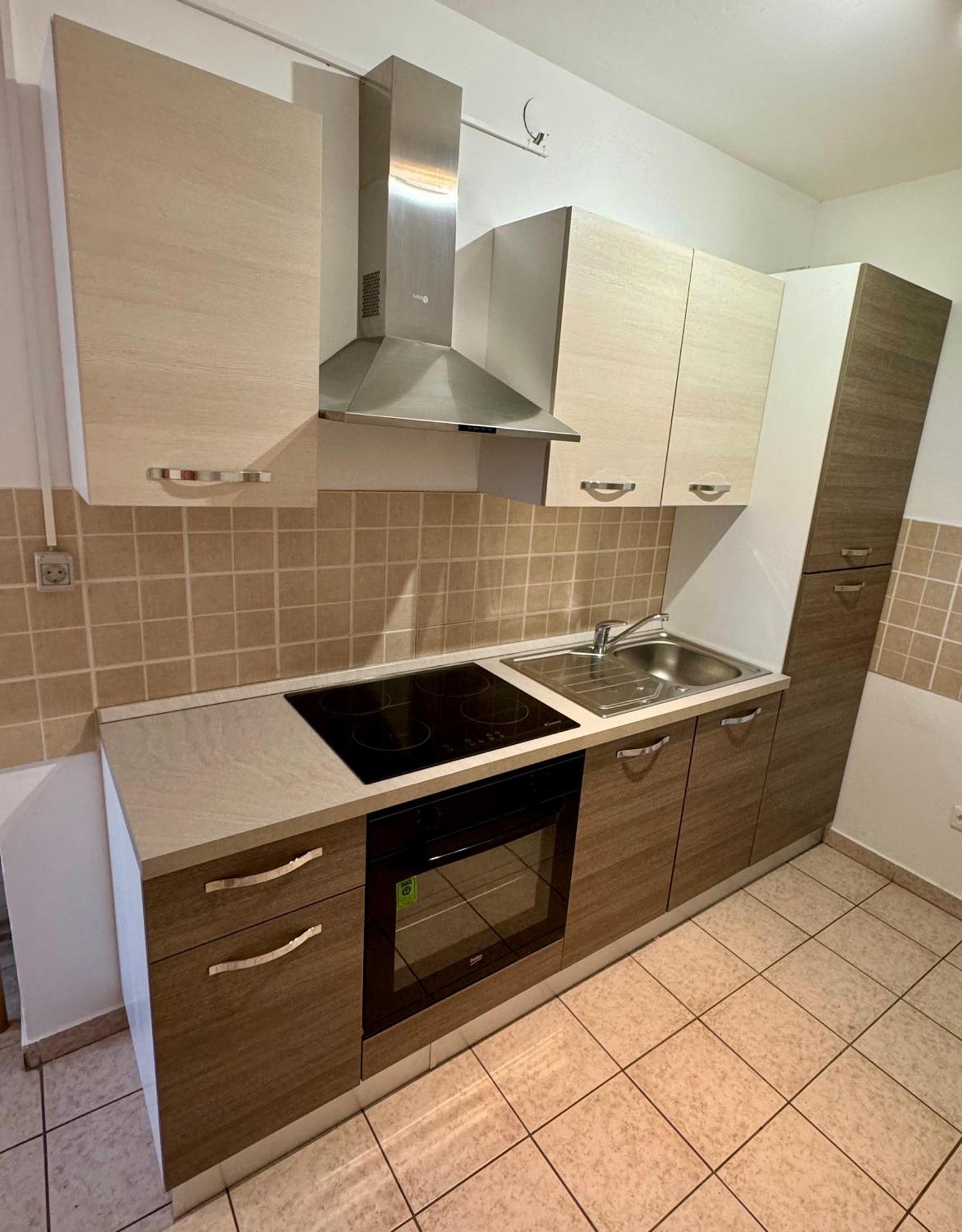 Apartment Pirun บัชกา ภายนอก รูปภาพ